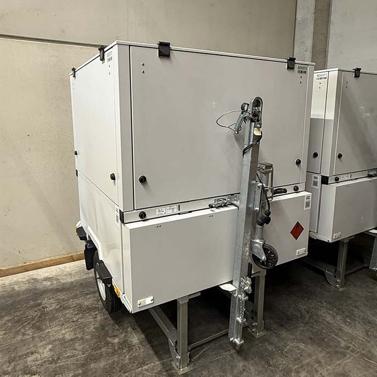 Mobile Heizzentrale 60 kW Low NOx BD0373 – Heizzentrale im Lager