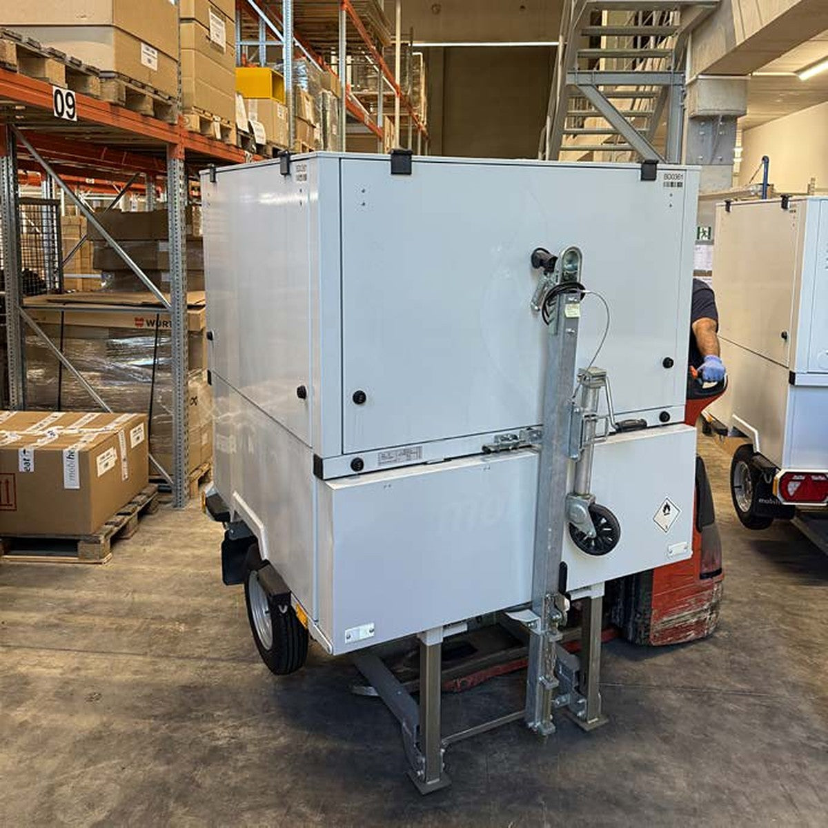 Mobile Heizzentrale 60 kW Low NOx BD0361 – Heizzentrale im Lager